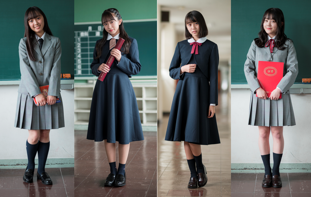 卒服メンバー.png