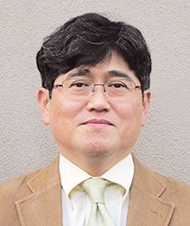 kt002_profile_hirakawa.jpg