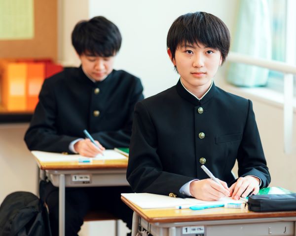 school_image_botan.jpg