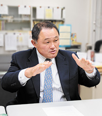 kt002-1_profile_yamashihta.jpg